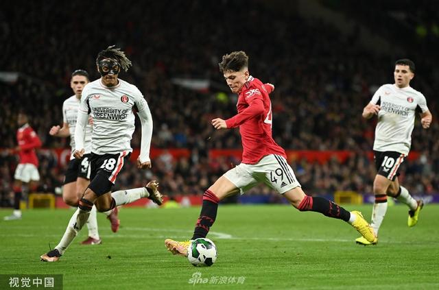 奧塞努紅牌 奧塞努紅牌